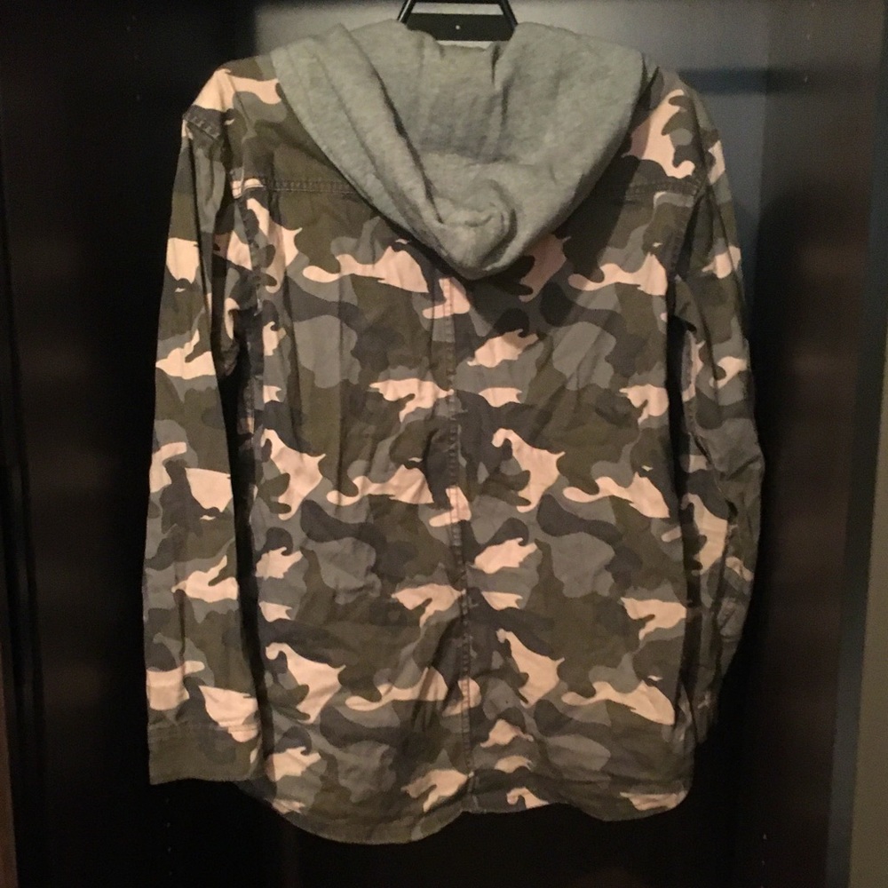 Light Camo Drawstring Jacket - Picture 3 of 3